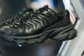 机械感十足！FILA FUSION成都发售新鞋图片