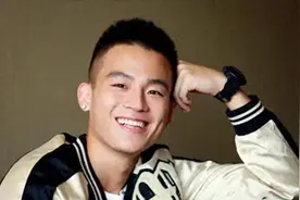 没想到32岁的欧豪，已悄悄走上“伯乐”谢霆锋的老路图片