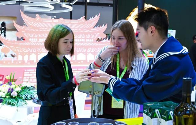 你好，世界！我是弥勒