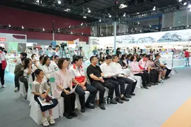 “书香里的童年”——广东儿童文学三人谈活动在南国书香节举行图片