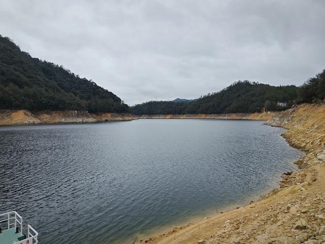 云和湖和龙泉剑