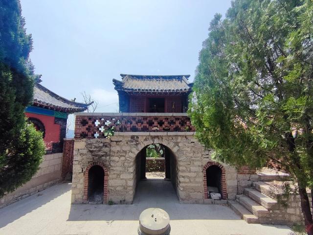 博山二郎山庙，巍峨险峻，众仙汇集，真正古迹在最后
