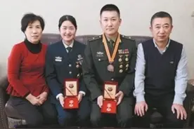 说说咱家的“立功簿”图片