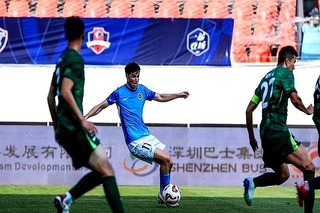 随着北京国安1-2新鹏城，退出争冠！中超最新积分榜：降级3选2