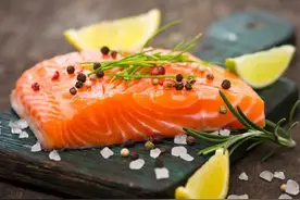 虹鳟归入三文鱼，这“亲戚”认还是不认？图片