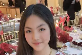李湘富养女儿，母女被邀参加奢华派对，李湘无名指戴钻戒减肥失败图片