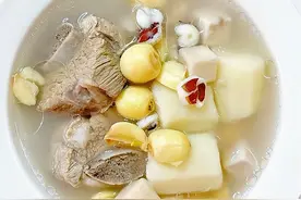 夏天，女人多喝“四神汤”，一周喝3回，安神助眠，一觉睡到天亮图片