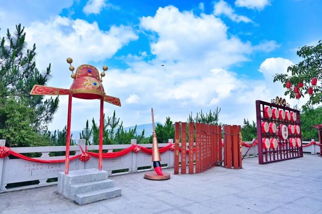 大年初六，迎六顺！观音山上众多游客接福接顺，解锁新春顺心游