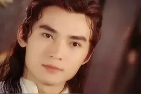 4位台湾艺人回内地寻亲，有人哽咽流泪，有人直接领身份证定居图片