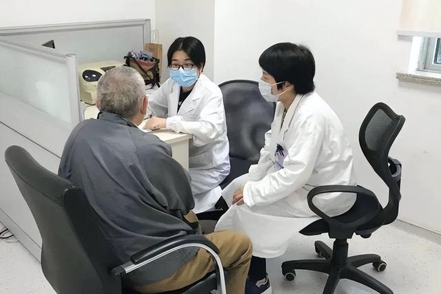 眼角经常发痒，却没有红肿？可能在提醒你这5个健康隐患