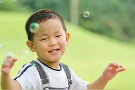 年龄越大越觉得人生必须有儿子才完整，可惜现在明白，一切都晚了图片