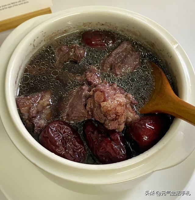 男人的“加油站”公开了，不是枸杞，年过50使劲吃，男人味十足！