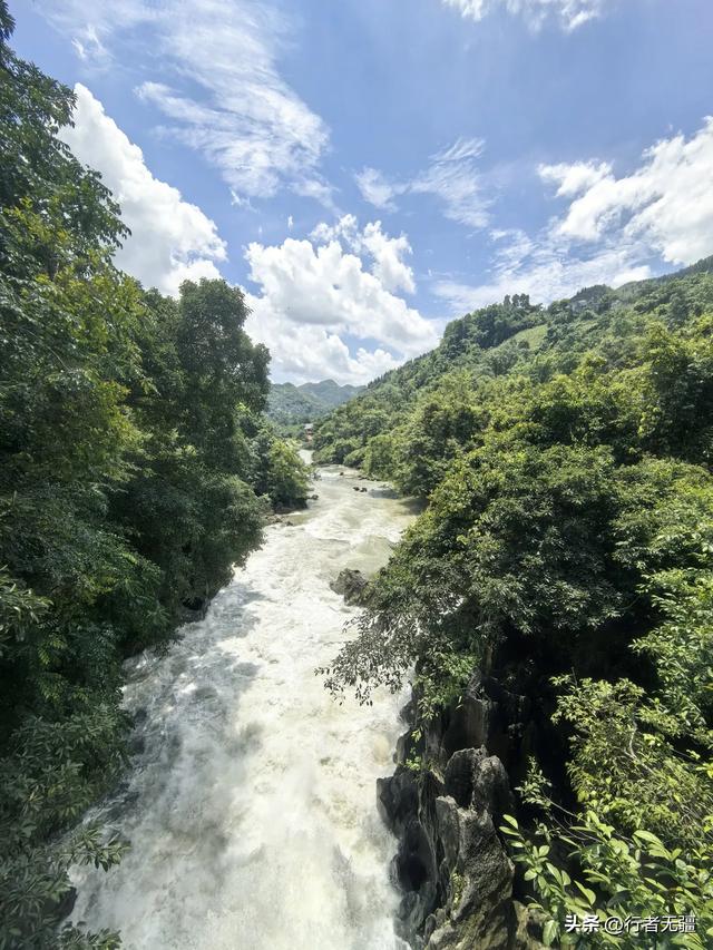 多彩贵州自驾游之安顺黄果树：雨幕初开见虹霓，气势磅礴势无穷