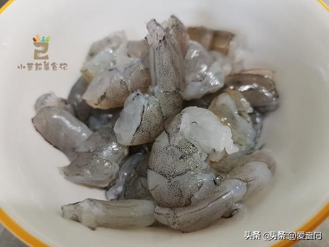 “霜降3不吃，吃了冬难安”，10月23日霜降，3不吃指啥？别大意