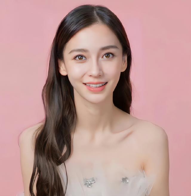 离婚3年后，48岁的黄晓明再次官宣喜讯，成为杨颖高攀不起的存在