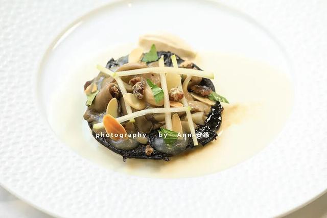 在这个欧洲炼金师都梦想发财的“黄金之城”，能否发现翻身指南？