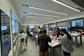 走俏的不止数码产品，3C消费券带动市民“消费热”图片