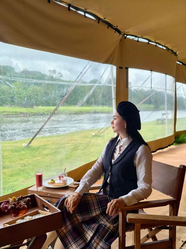 结婚第8年的“二人旅行”：西班牙古城看海、苏格兰庄园找浪漫…