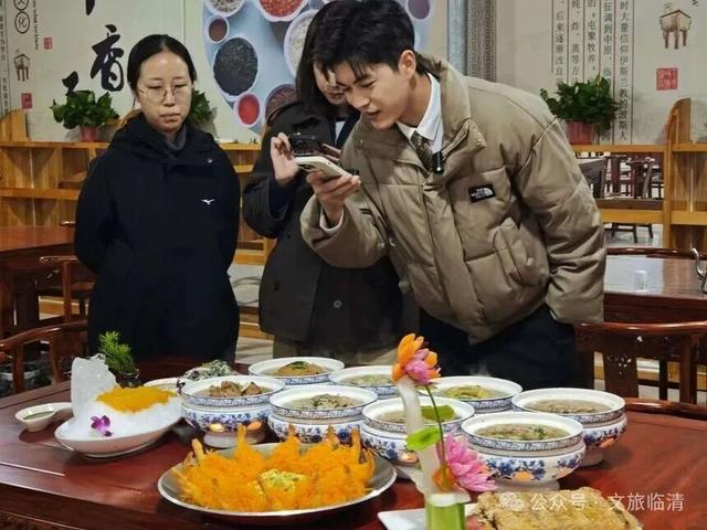 山东的宝藏小城靠什么吸引年轻人?