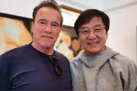 成龙71岁生日这天，江湖地位，人情世故，在他身上体现的淋漓尽致图片