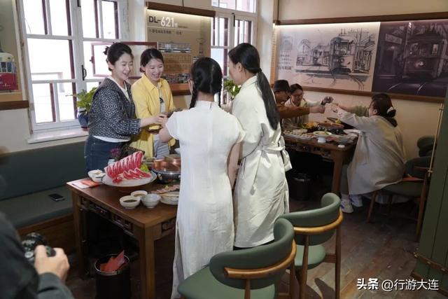 大连东关街十五号院有多好逛？曲艺、展馆、非遗、市集一站体验！