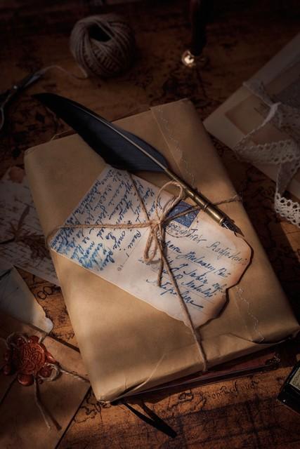 被遗弃的旧房子里，藏着一段尘封的爱情秘密