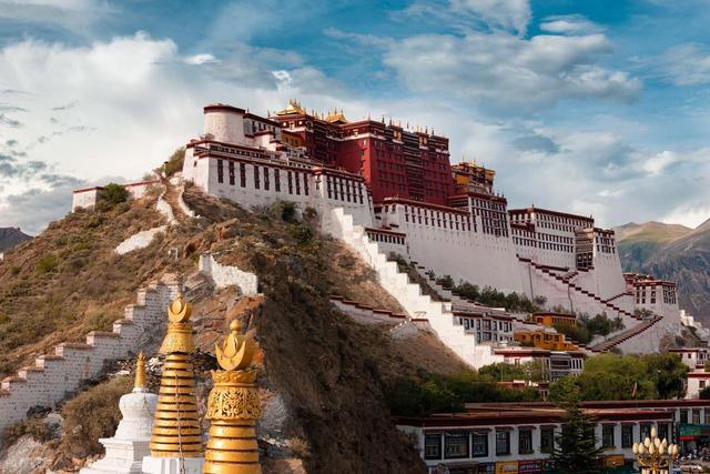 揭秘中国十大必游5A景区！数数你征服了几个？绝对让你心动！