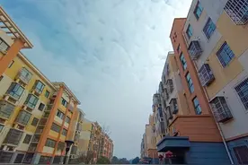 想想都可怕！一个县城的房价从16000竟然跌到了3200。图片