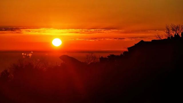 冬阳煦照 泰山磅礴