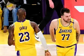 湖人复仇森林狼！赛后数据一目了然，不是詹姆斯，最大功臣是他！图片