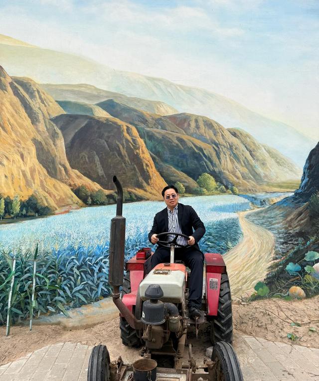 著名文化学者张龙携李云辉、闫伟一行探访神木 以文赋能塞上文旅