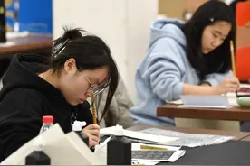 民办本科和公办大专到底该怎么选？张雪峰彻底给你说明白图片