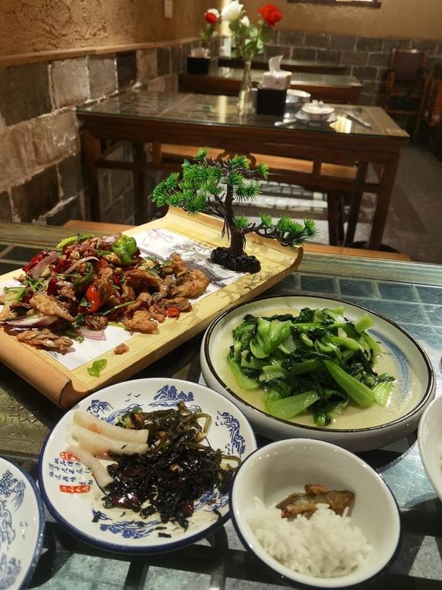 游安徽屯溪老街和徽州古城