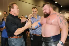 张志磊重拳不是第一？英国大力士打破世界纪录，力量是纳干诺两倍图片