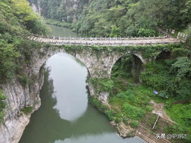 贵州古桥界的顶流，400年后坚固如初，却被称为豆腐桥！