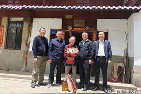 向健在的五位烈士的英雄母亲致敬 弘扬爱国主义精神图片