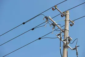 10kV高压线路“跳闸迷局”，电工排查了两天，终于揭开背后秘密！图片