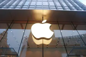 苹果折叠屏iPhone将于2026年推出 部件已送样测试图片