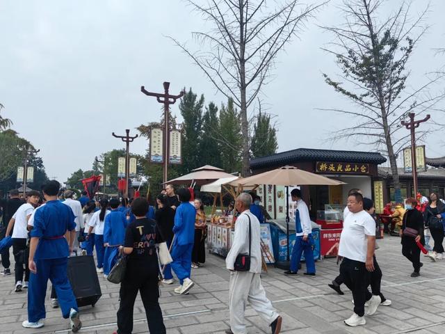 国庆中秋假期，赵州桥景区接待游客9.7万人次 服务升级提升游览体验