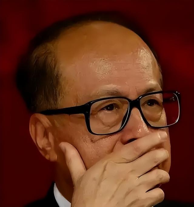 坏消息一个接一个，李嘉诚已经没有回头路，李氏家族暴亏781亿！