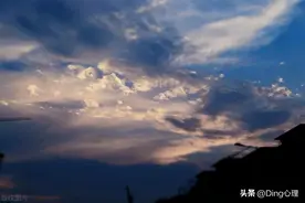 一边内耗，一边自愈，一会想开，一会想不开，荣格4句话助你重生图片