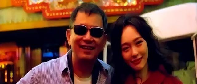 离婚传闻仅2天，罗晋父亲不幸去世，唐嫣的“无动于衷”有答案了