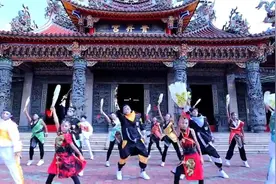 全台跳“科目三”，大陆歌迷租房听周杰伦演唱会，网友笑称：“舞统也是统！”图片