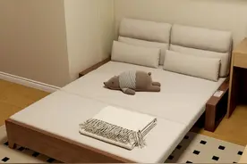 双人床已经落伍了，看看现在流行的“新式床”，一间房当两间用图片