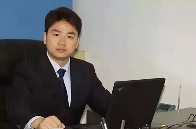 "京东"名字的由来及刘强东“背后”的女人
