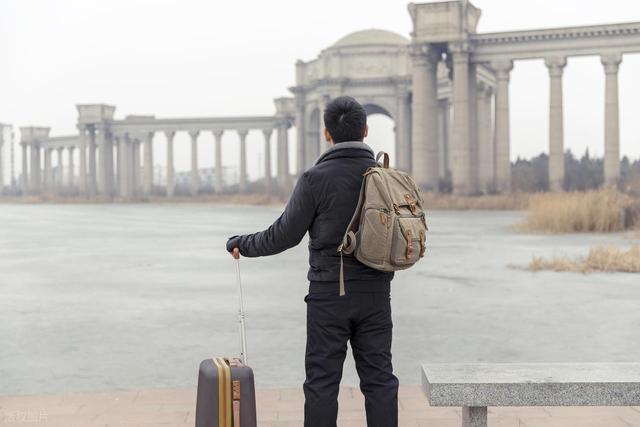 一个人旅行，最怕的不是贵，不是累，而是这件事