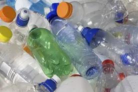 研究表示：玻璃瓶的危害是塑料瓶的4倍？这6种餐具还能用吗？图片