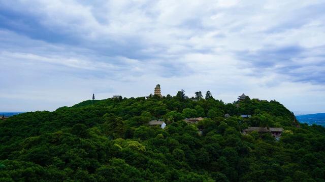 崆峒山四季游！你绝对不想错过的惊喜计划！