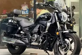 男人都有个机车梦，整理了几款国产中端复古巡航车，大家养养眼图片