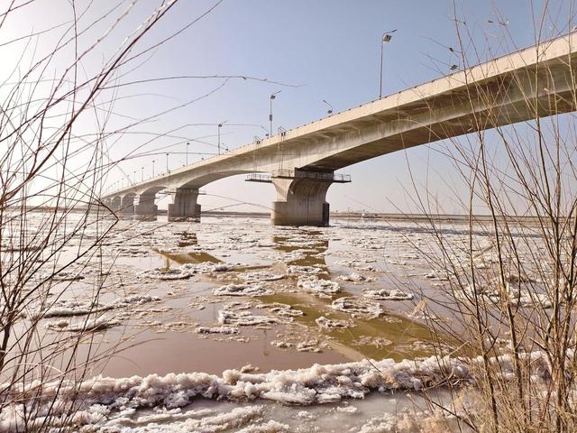 我家住在黄河岸边